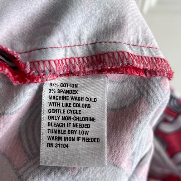 •Crown & Ivy• Patterned Scalloped Hem Shorts -Size 4 - Picture 9 of 10